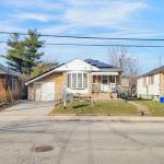 4-bedroom home for sale in Hamilton — 823 Queensdale Avenue E (Photo 1)