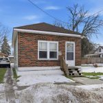 1-bedroom detached home for sale in Port Colborne — 83 Nickel Street (Photo 2)