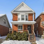3-bedroom detached home for sale in Hamilton — 85 Albany Avenue (Photo 5)