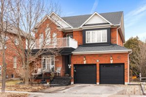 4-bedroom detached home for sale in Durham — 86 Rockland Crescent