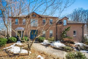 5-bedroom detached home for sale in Peel — 877 The Grange Side Road