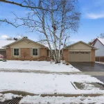 3-bedroom detached condo home for sale in Halton — 88 - 1150 Skyview Drive (Photo 3)