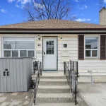 2-bedroom detached home for rent in Markham — 88 Steeles Avenue E (Photo 3)