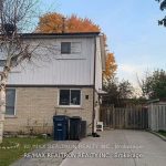 3-bedroom condo townhouse for rent in Toronto — 8 - 120 Murison Boulevard (Photo 5)