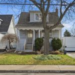 2-bedroom detached home for sale in Hamilton — 8 East 23rd Street (Photo 5)