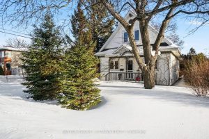 3-bedroom detached home for sale in Ottawa — 90 Withrow Avenue
