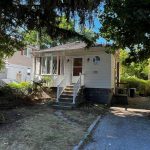 2-bedroom detached home for sale in Toronto — 96 Caines Avenue (Photo 5)