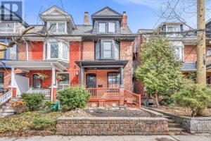 4-bedroom home for sale in Toronto — 97 Massey Street
