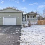2-bedroom detached home for sale in Simcoe — 99 Lily Drive (Photo 1)