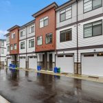 2-bedroom condo townhouse for sale in York — 9 - 9601 Jane Street (Photo 4)