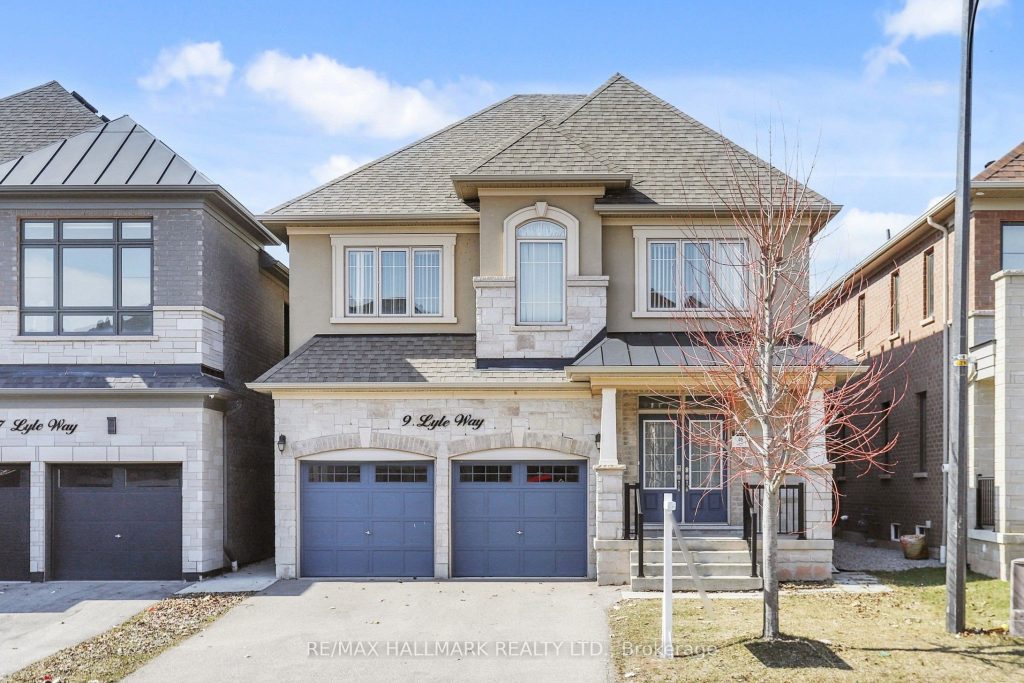 4-bedroom detached home for sale in Peel — 9 Lyle Way S (Photo 1)