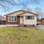 3-bedroom home for rent in Dundas — A - 56 King Street West (Photo 4)