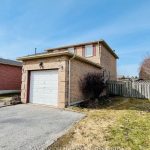 1-bedroom detached home for rent in Ajax — BSMT - 12 Blake Court (Photo 3)