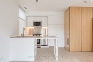 1-bedroom detached home for rent in Toronto — Laneway - 429 Brock Avenue