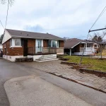 2-bedroom detached home for rent in Hamilton — Lower - 15 Michael Avenue (Photo 4)