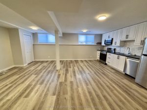 2-bedroom detached home for rent in Hamilton — Lower - 3 1st Avenue