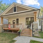 3-bedroom home for rent in Windsor — MAIN - 3222 Peter Street (Photo 1)