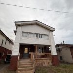 3-bedroom home for rent in Windsor — MAIN - 3222 Peter Street (Photo 4)