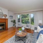 3-bedroom detached home for rent in Toronto — Main - 29 Stoney Creek Drive (Photo 2)