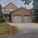 4-bedroom detached home for rent in Aurora — Main - 35 Hammond Drive (Photo 4)