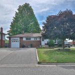 3-bedroom detached home for rent in Oshawa — Main - 461 Brentwood Avenue (Photo 2)