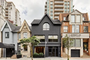 Studio commercial retail home for rent in Toronto — Main - 87 Scollard Street