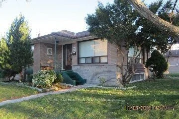 3-bedroom detached home for rent in Toronto — Main Floor - 23 Glos Avenue (Photo 1)