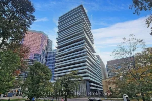 2-bedroom condo apartment for rent in Toronto — Masterbdrm 8 - 57 St Joseph Street