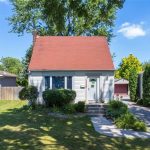 2-bedroom home for rent in Windsor — UPPER - 1361 Campbell (Photo 3)