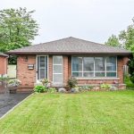 3-bedroom home for rent in Hamilton — Upper - 35 Folkestone Avenue (Photo 5)