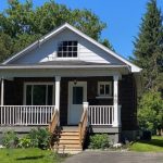 3-bedroom detached home for rent in Oshawa — Upper - 590 Athol Street E (Photo 5)
