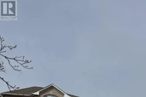 4-bedroom home for rent in Brampton — Upper - 82 Castlehill Road