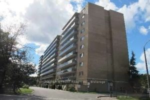 2-bedroom condo apartment for sale in Toronto — 1003 - 100 Dundalk Drive