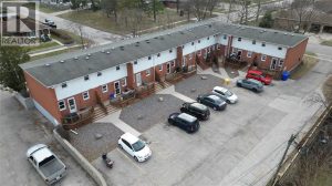 Studio home for sale in Sarnia — 1006 Kenwood Avenue