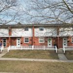 Studio home for sale in Sarnia — 1006 Kenwood Avenue (Photo 3)