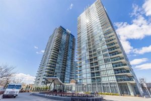 2-bedroom condo apartment for rent in Toronto — 1010 - 88 Park Lawn Rd Road