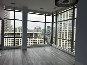 1-bedroom condo apartment for rent in Toronto — 1017 - 637 Lake Shore Boulevard W