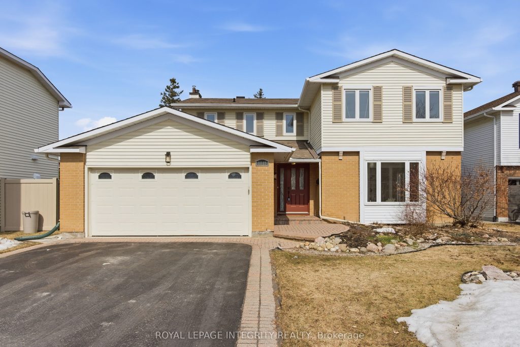 4-bedroom detached home for sale in Ottawa — 1019 Driftwood Crescent (Photo 1)