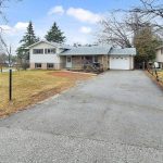 4-bedroom home for sale in Georgina — 10384 Ravenshoe Road (Photo 5)