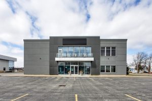 Studio commercial retail home for rent in Burlington — 103 - 3170 Harvester Road