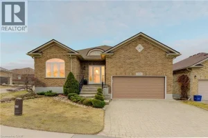 2-bedroom home for sale in New Hamburg — 103 Devonshire Drive