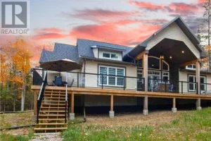 3-bedroom home for sale in Faraday — 1056 Lippert Lane