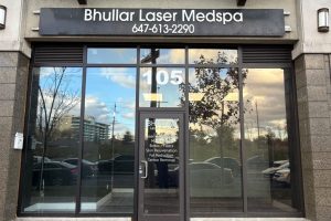 Studio commercial retail home for rent in Toronto — 105 - 1 De Boers Drive