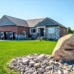 3-bedroom detached home for sale in Peterborough — 105 Arnott Drive (Photo 5)
