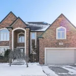 4-bedroom home for sale in Lakeshore — 1073 Regency Crescent (Photo 2)