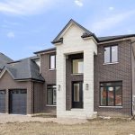 4-bedroom home for sale in Lakeshore — 1073 Regency Crescent (Photo 3)