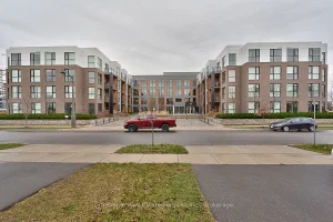 3-bedroom condo apartment for rent in Oakville — 107 - 210 Sabina Drive