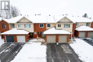 4-bedroom home for sale in Ottawa — 108 Cedarock Drive