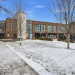Studio investment home for sale in Toronto — 10 Neighbourhood Lane (Photo 2)