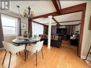2-bedroom home for sale in Sioux Lookout — 10 Queen Street